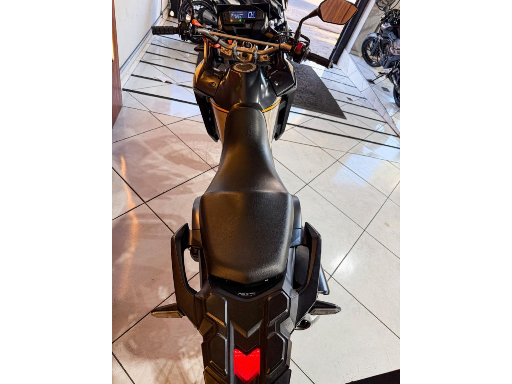 HONDA XRE 300 ADVENTURE