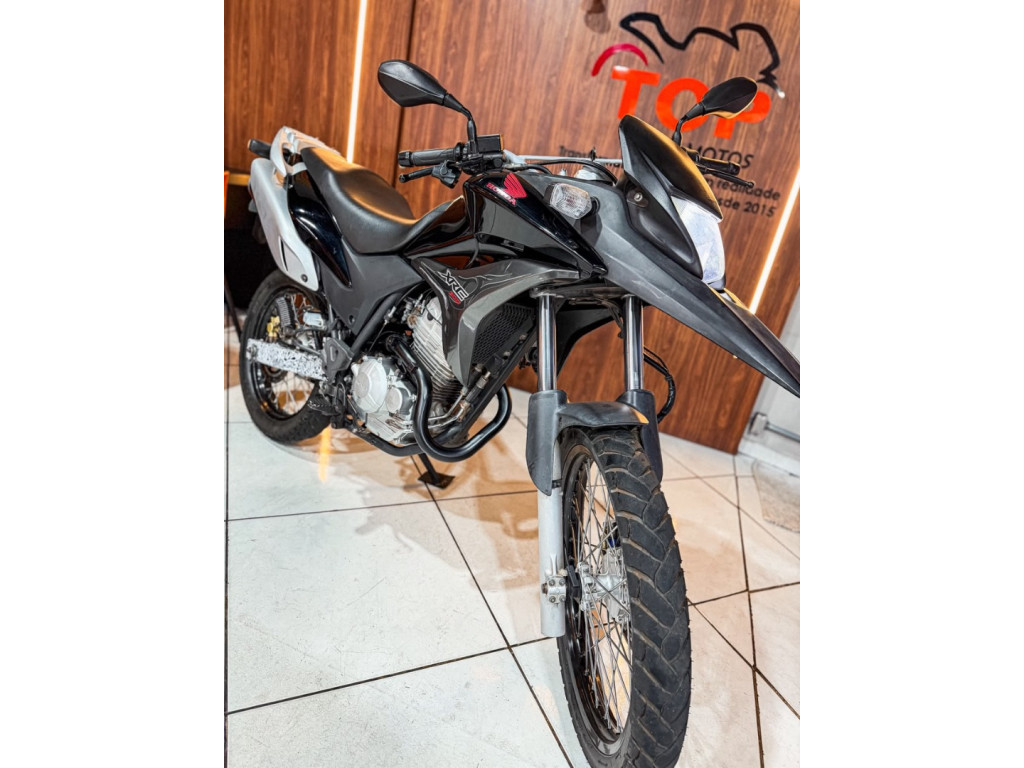 HONDA XRE 300 Modelo sem Versão