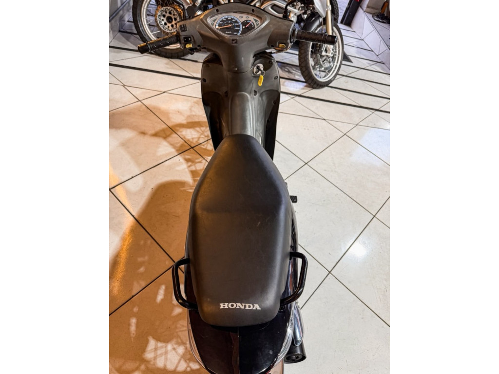 HONDA Biz 125 ES