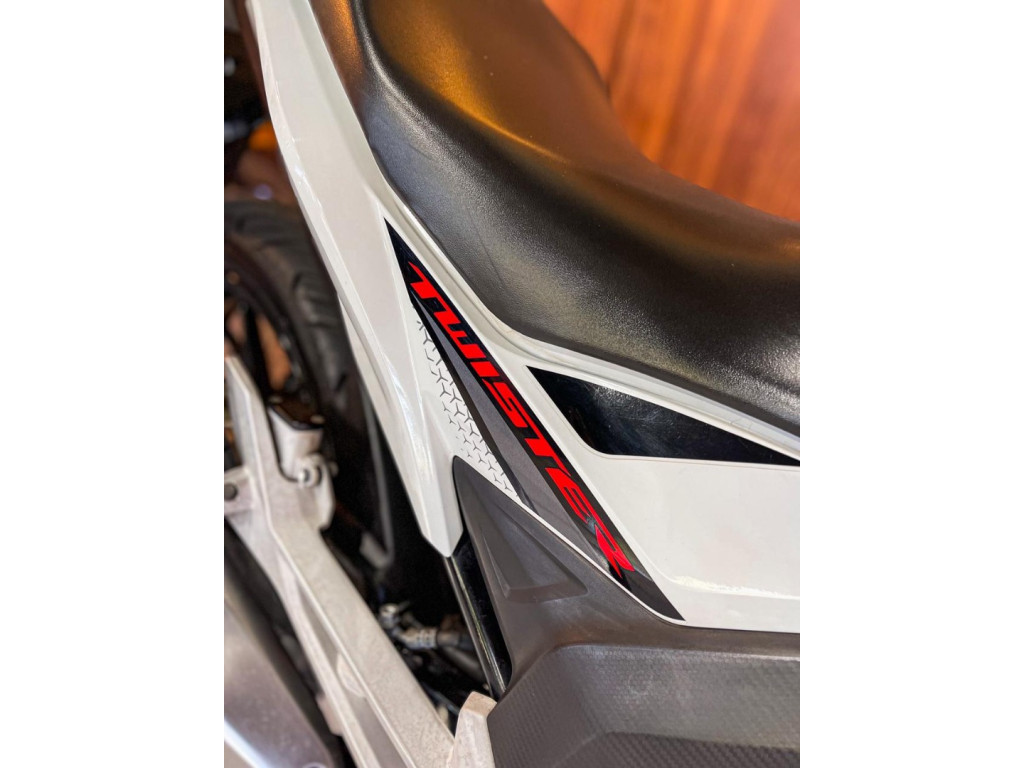 HONDA CB 250 F Twister FLEXONE