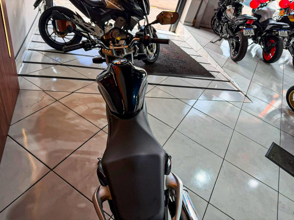 HONDA CB 300 R STD