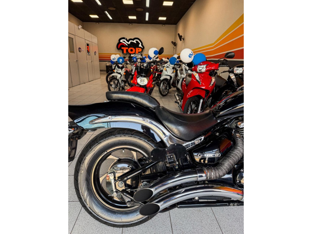 SUZUKI Boulevard M 800 Modelo sem Versão
