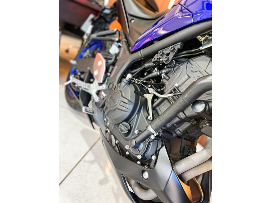 YAMAHA MT-03 300 ABS
