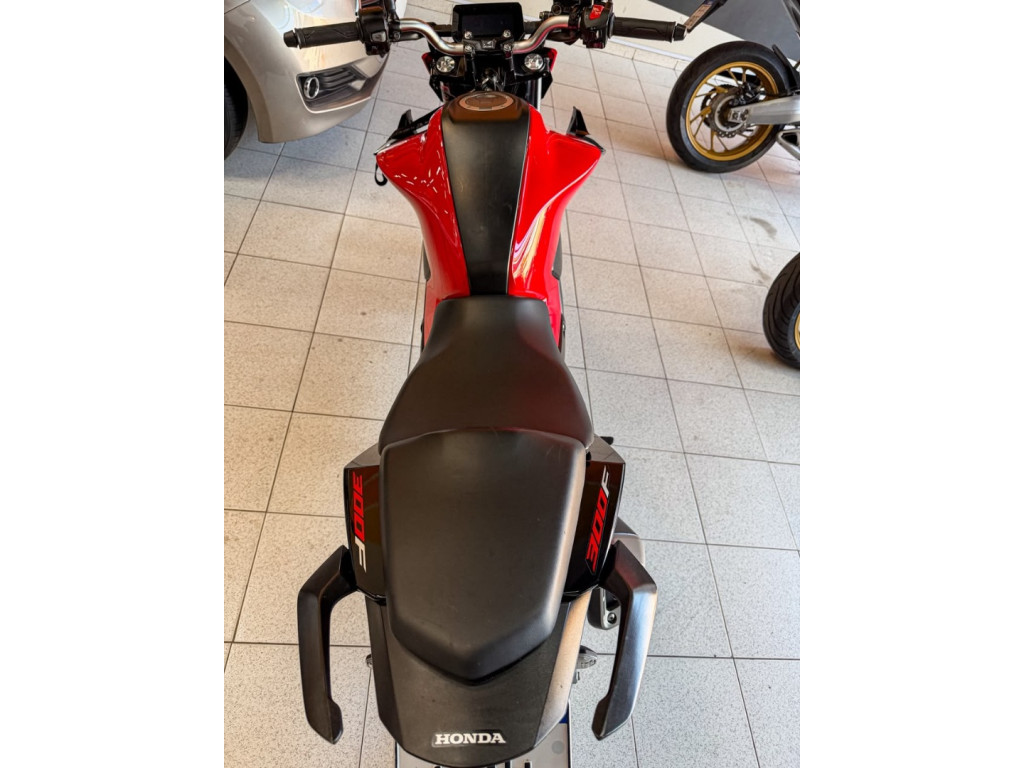 HONDA CB 300 F Twister FLEX ABS