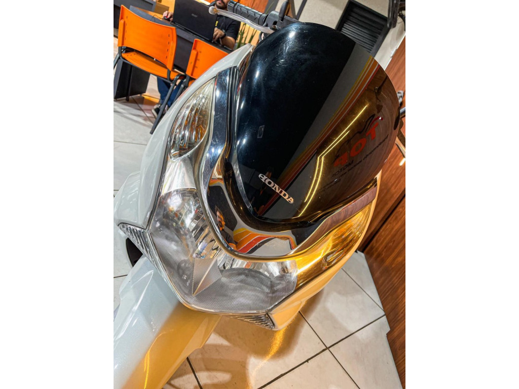 HONDA PCX 150 Modelo sem Versão