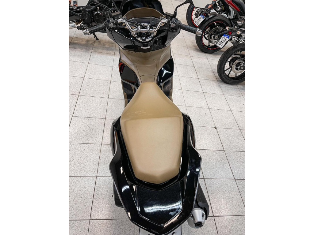 HONDA PCX 160 DLX ABS