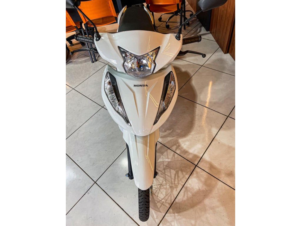 HONDA Biz 125 ES