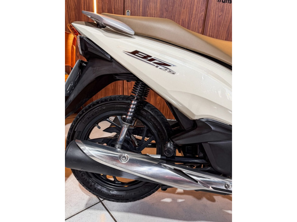 HONDA Biz 125 FLEX