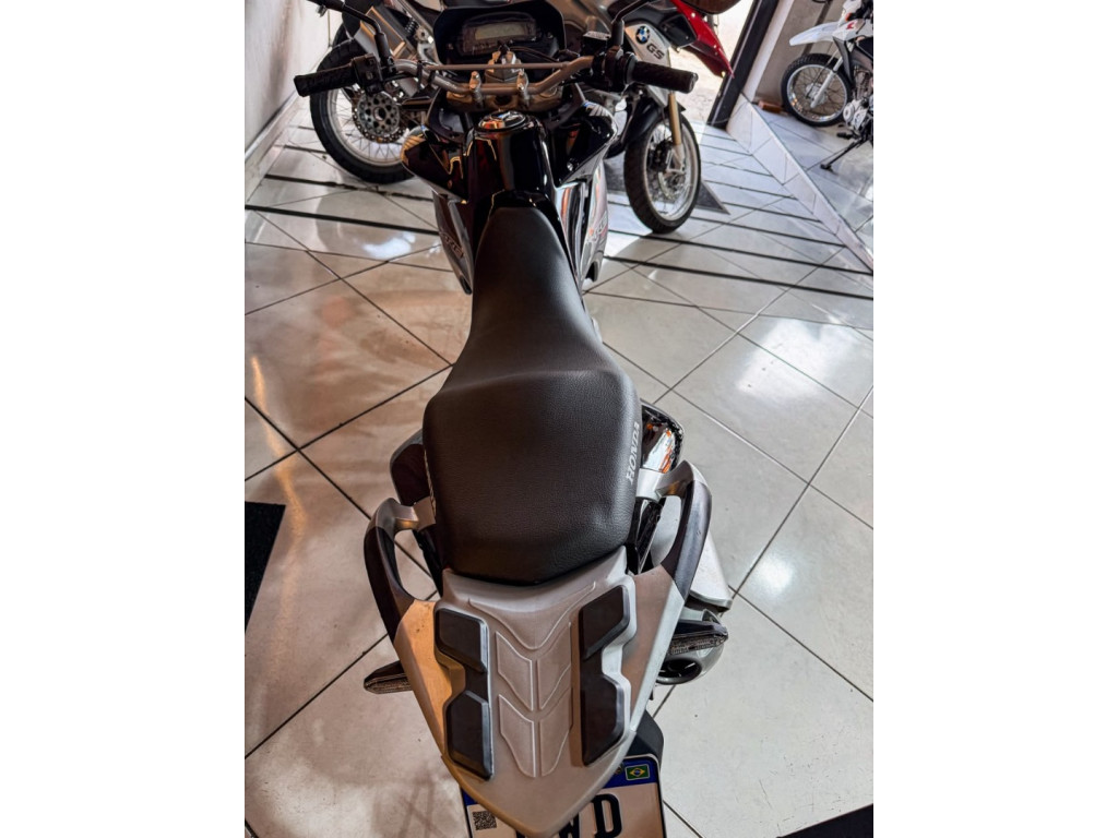 HONDA XRE 300 Modelo sem Versão