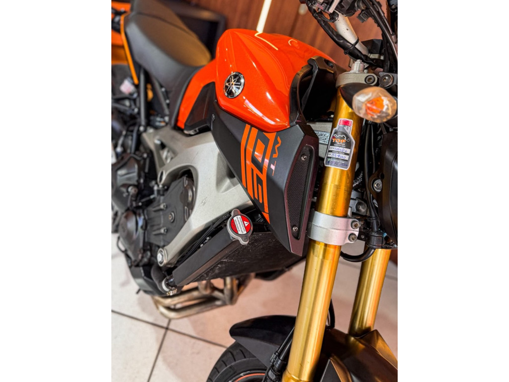 YAMAHA MT-09 850 ABS