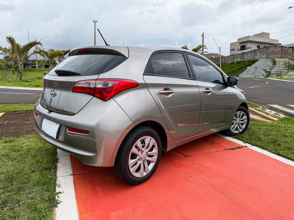 HYUNDAI HB 20 Hatch 1.0 12V 4P FLEX COMFORT