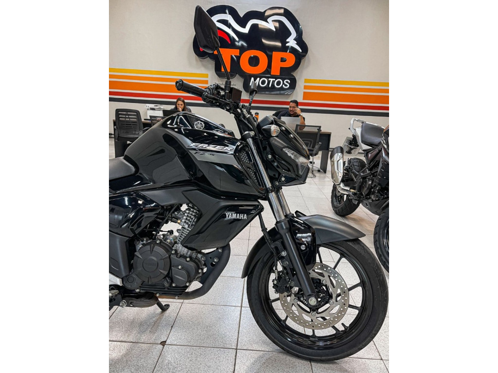 YAMAHA FZ 15 ABS