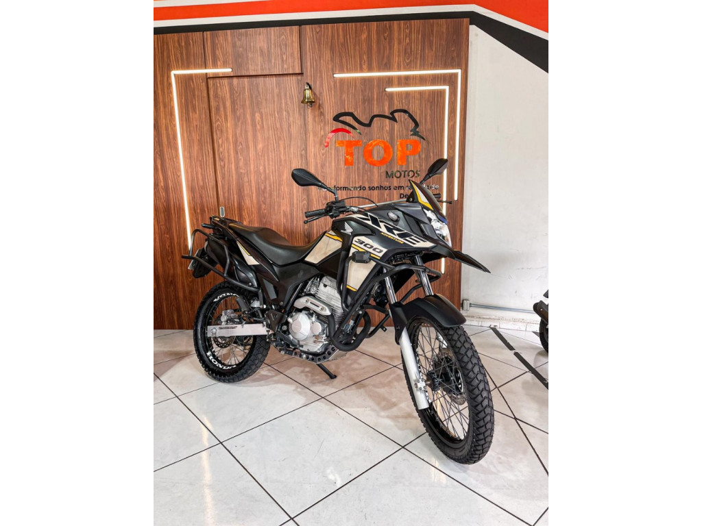 HONDA XRE 300 ADVENTURE
