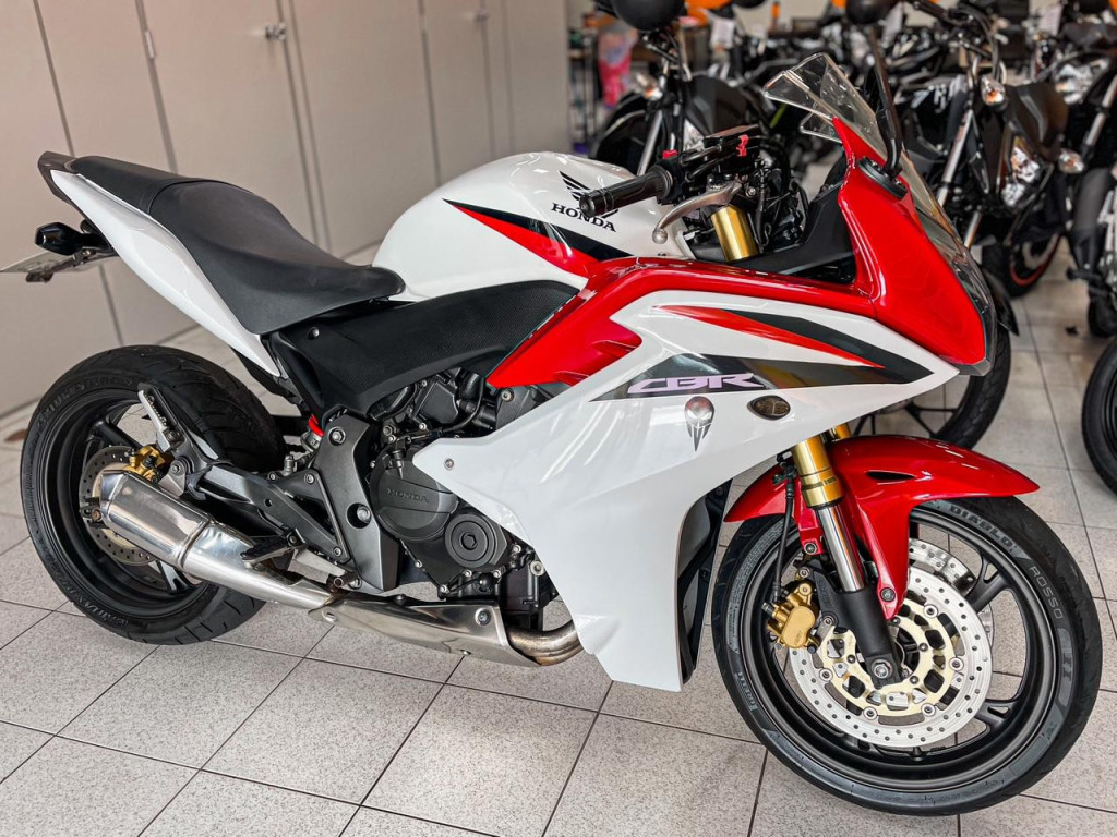 HONDA CBR 600 F Modelo sem Versão