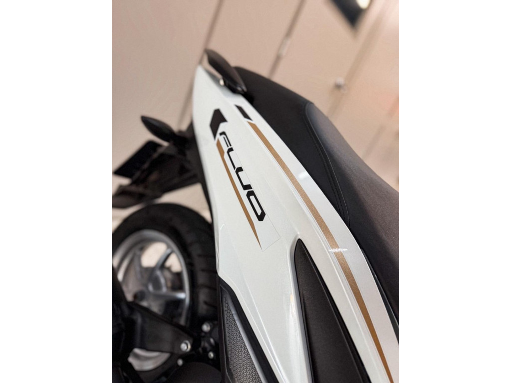 YAMAHA Fluo 125 ABS