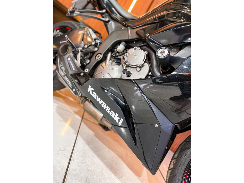 KAWASAKI ZX 6 R 636