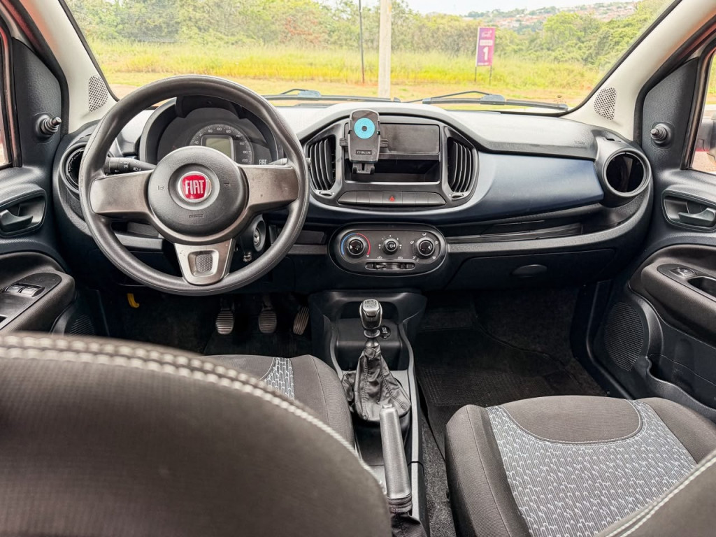 FIAT Uno 1.0 4P FLEX ATTRACTIVE