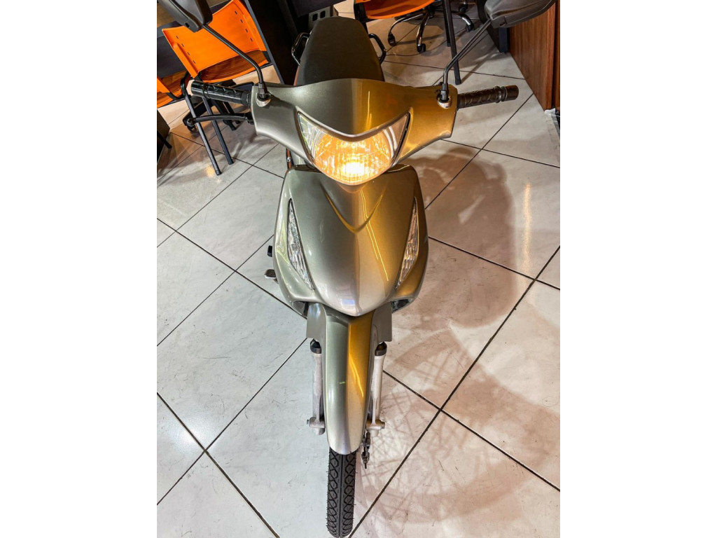 HONDA Biz 125 ES