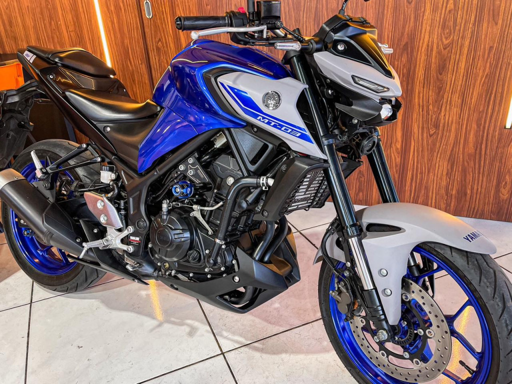 YAMAHA MT-03 300 ABS