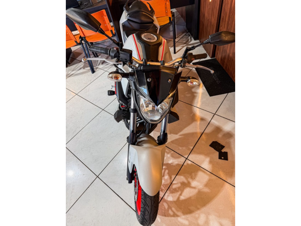 YAMAHA MT-03 300 ABS