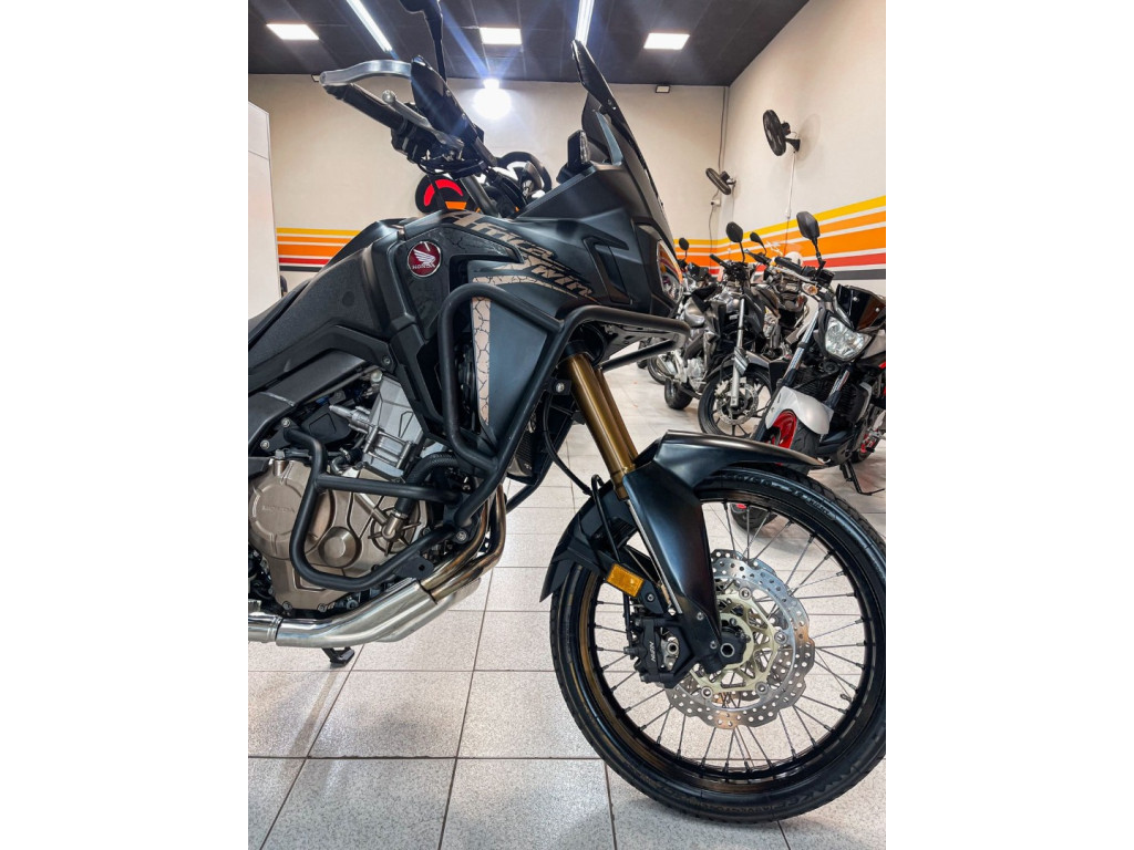 HONDA CRF 1000L Africa Twin Modelo sem Versão