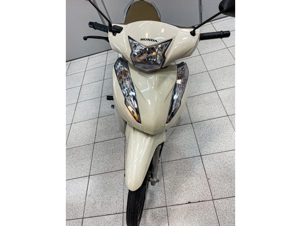 HONDA Biz 125 EX
