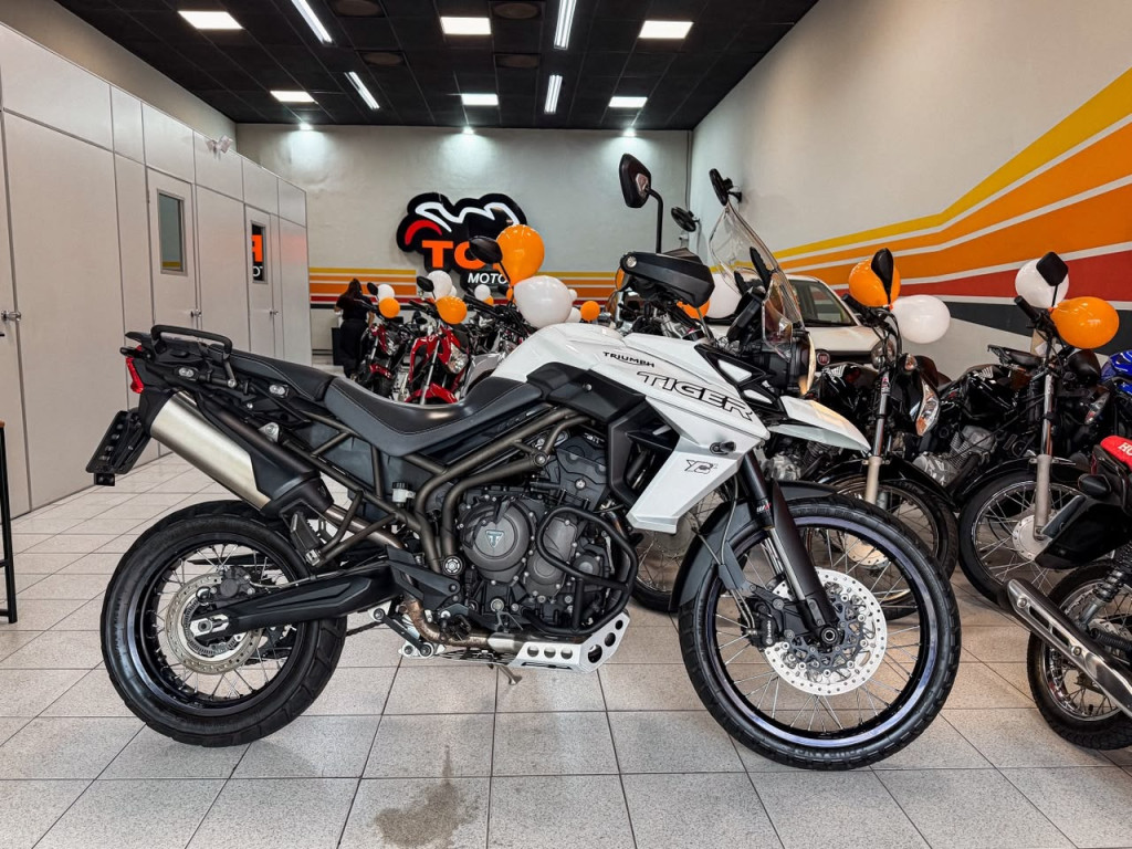 Tiger 800 XCX