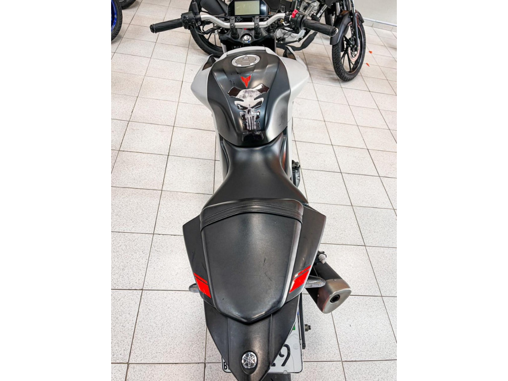 YAMAHA MT-03 300 ABS