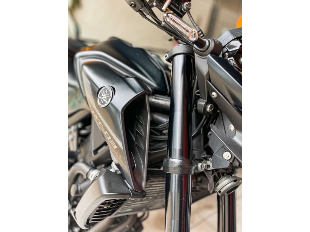 YAMAHA MT-03 300 ABS