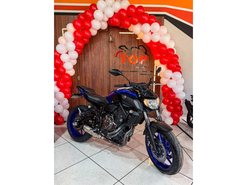 YAMAHA MT-07 700 ABS