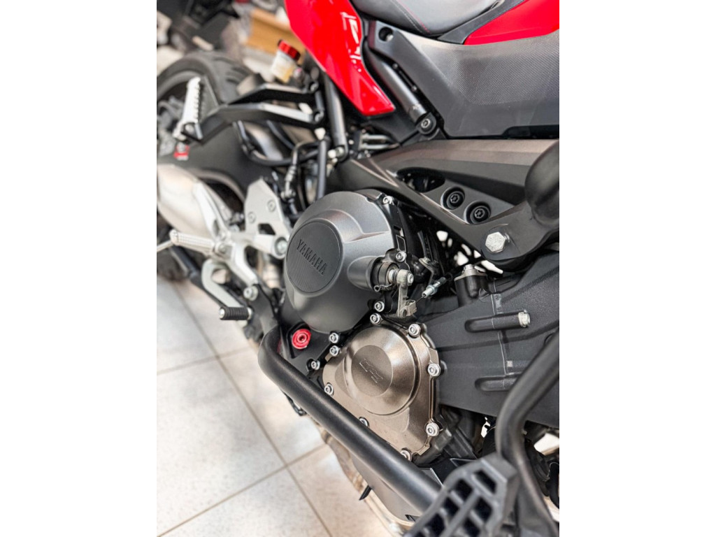YAMAHA MT-09 Tracer GT 900 N/D