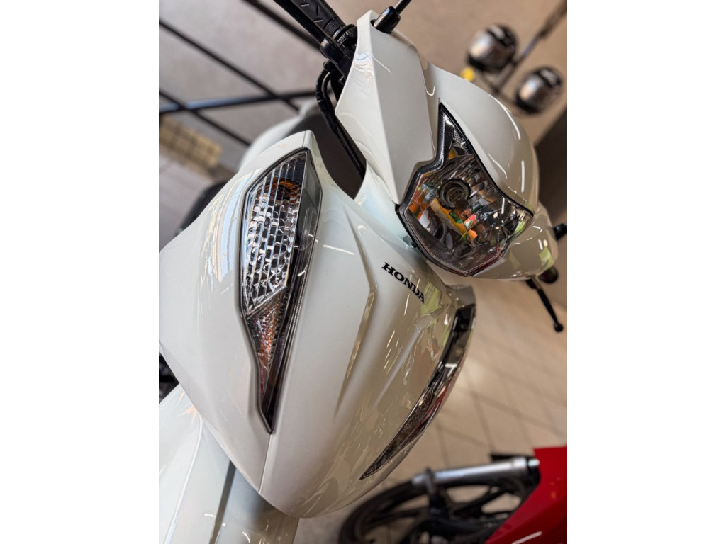HONDA Biz 125 ES