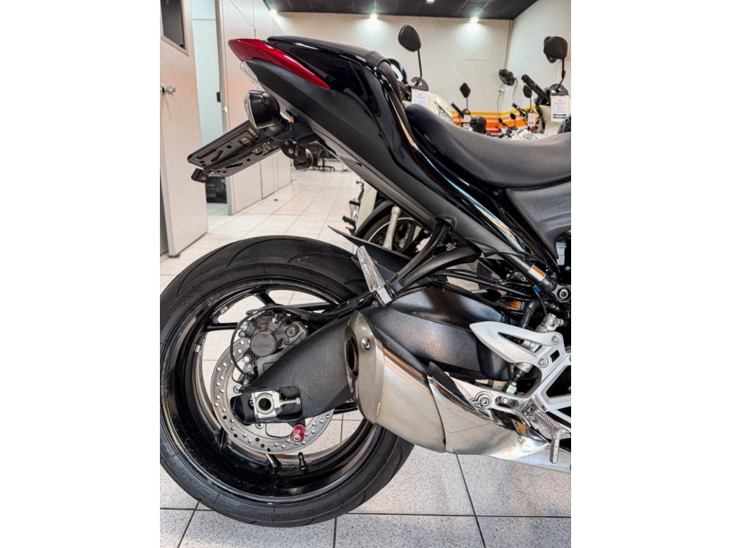 SUZUKI GSX-S 1000 A