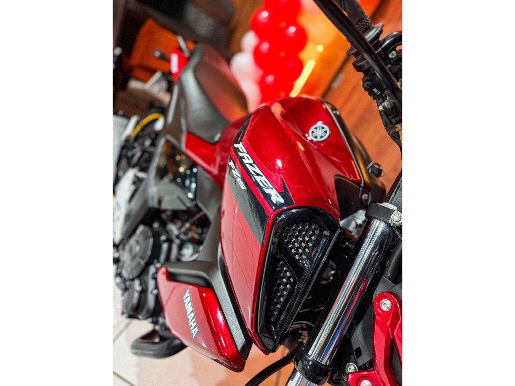 YAMAHA FZ 15 ABS