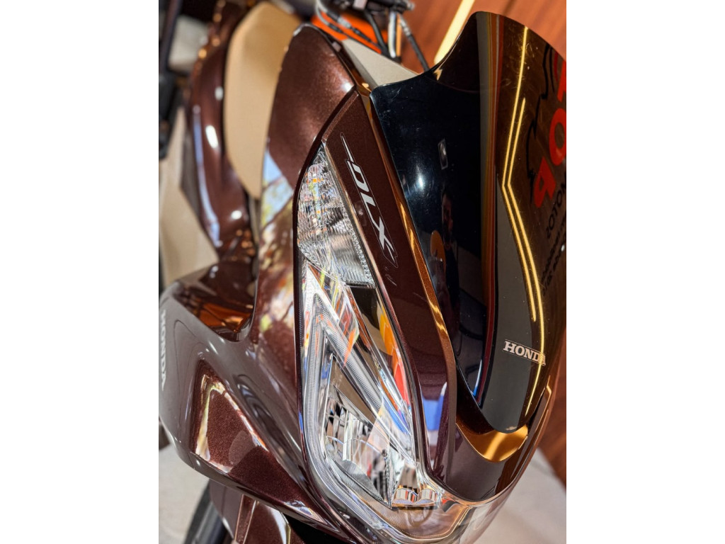 HONDA PCX 150 DLX