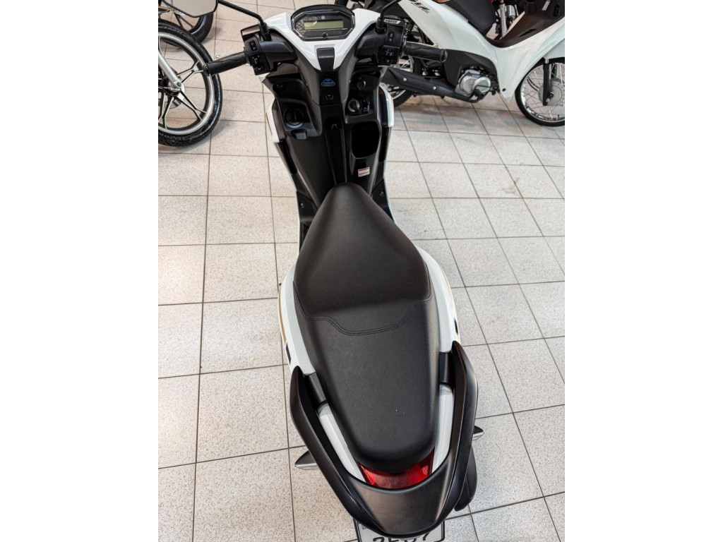YAMAHA Fluo 125 ABS