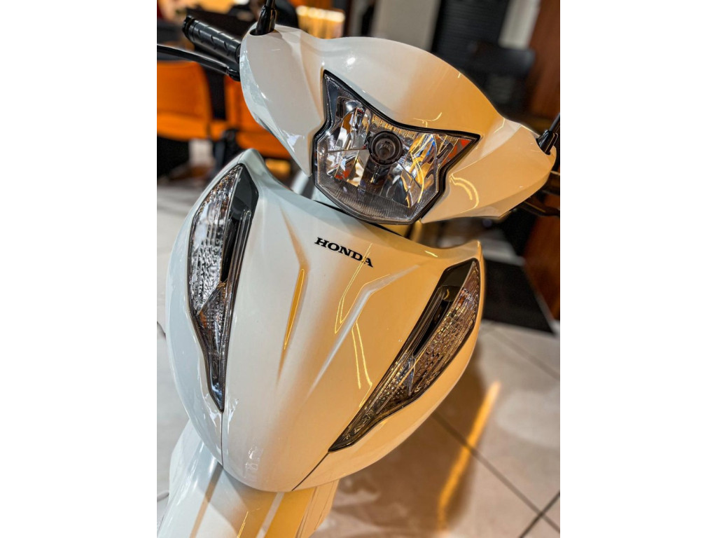 HONDA Biz 125 ES