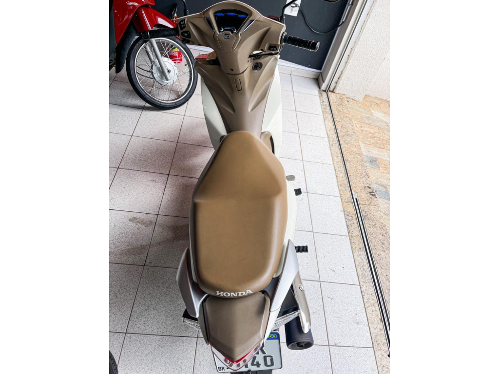 HONDA Biz 125 FLEX
