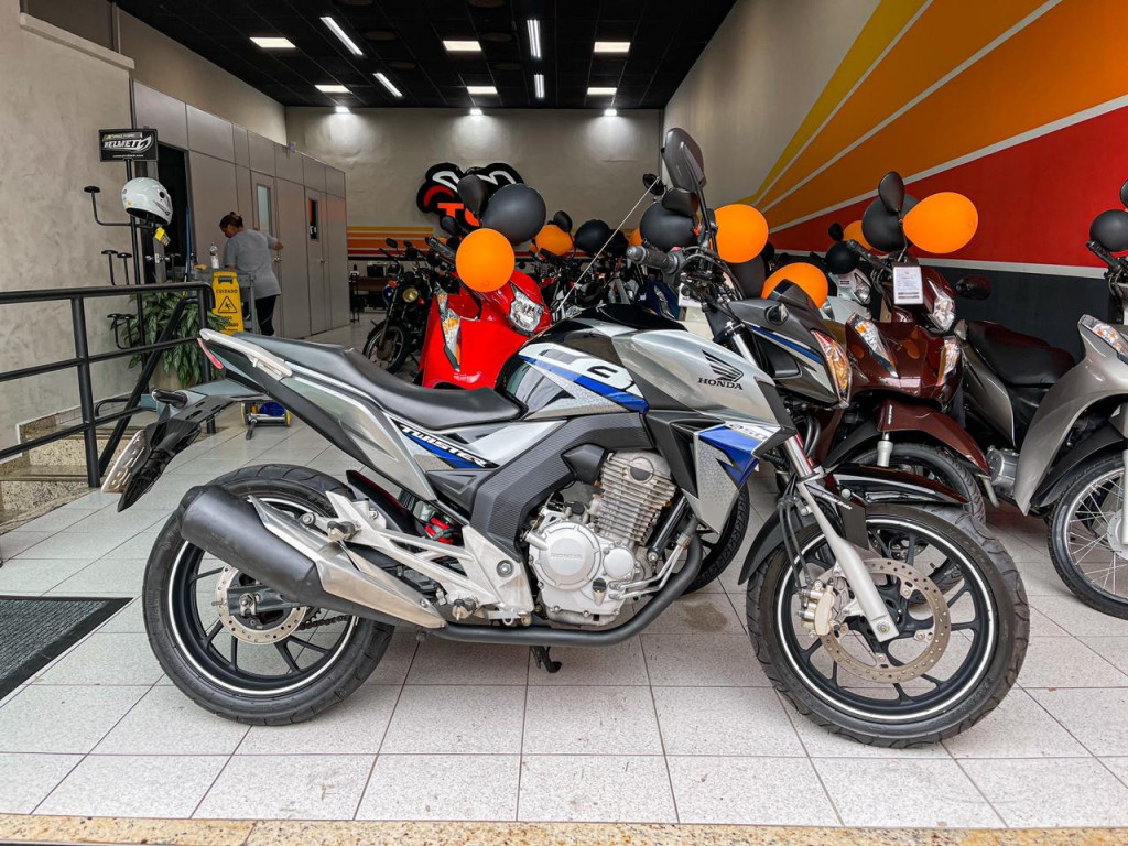 CB 250 F Twister FLEXONE