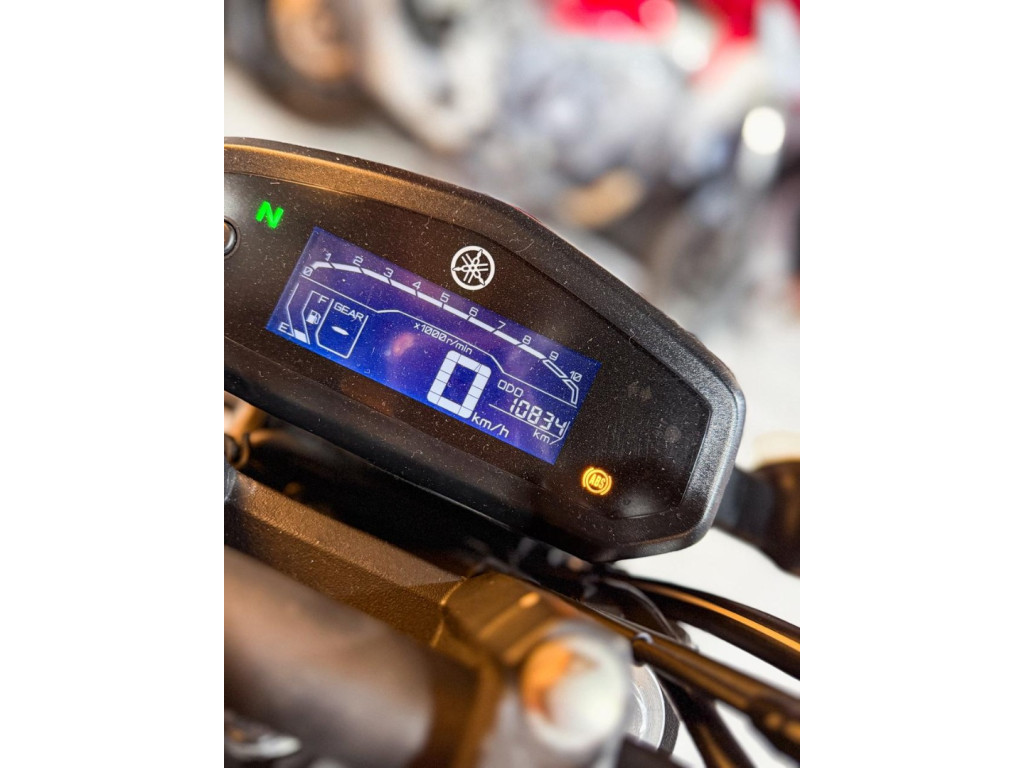 YAMAHA FZ 15 ABS