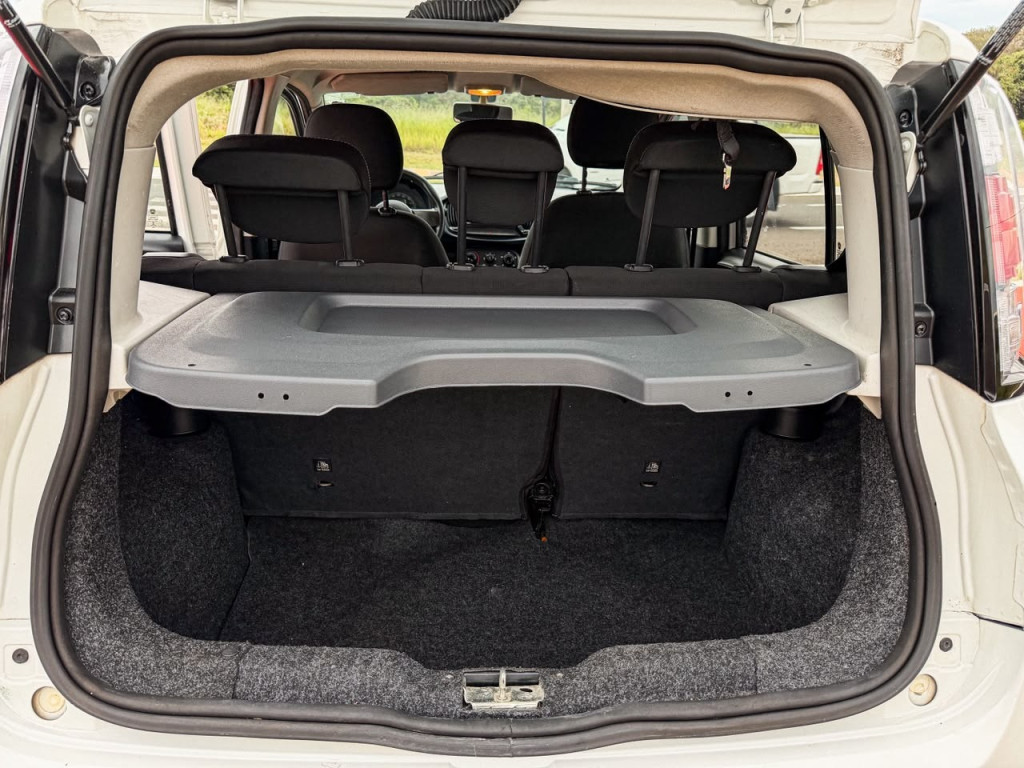 FIAT Uno 1.0 4P FLEX ATTRACTIVE