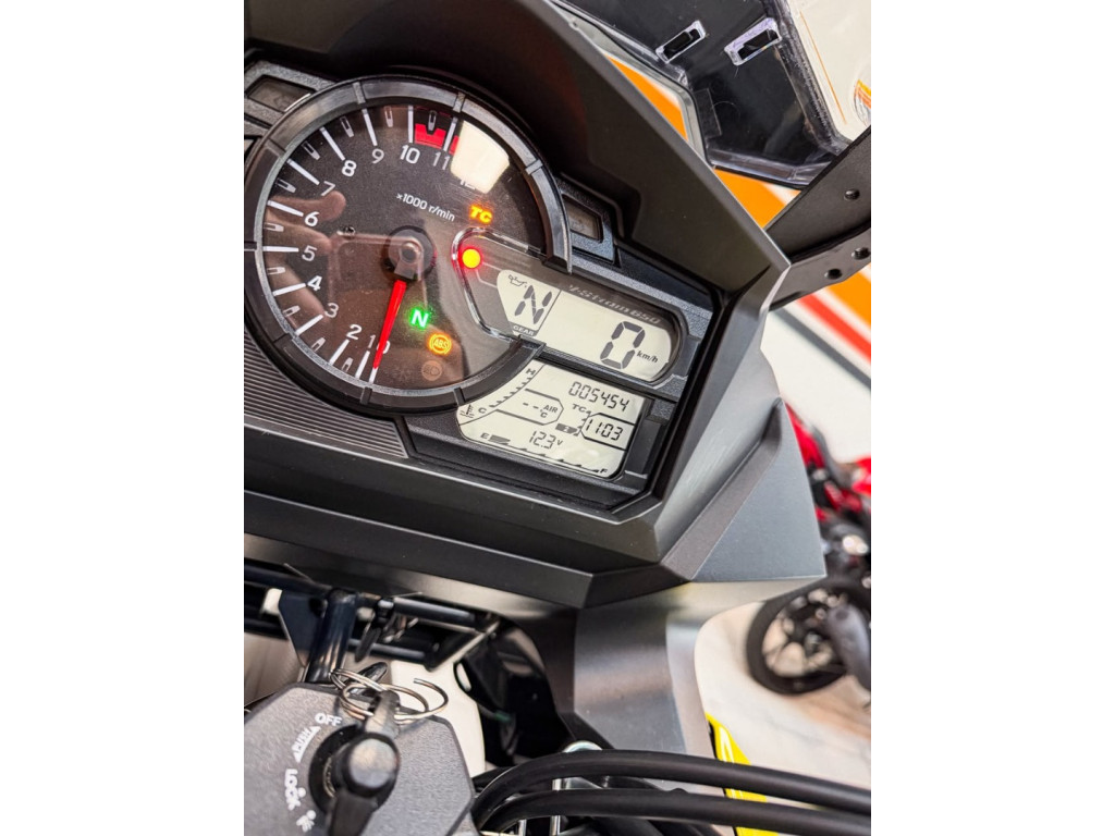SUZUKI V-Strom DL 650 XT