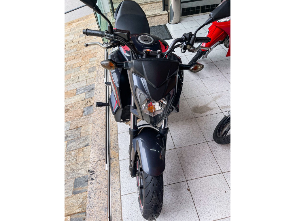 HONDA CB 650 F Modelo sem Versão