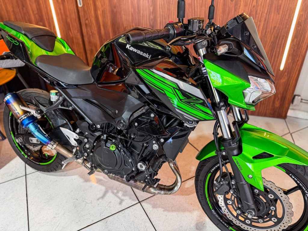 KAWASAKI Z 400 ABS