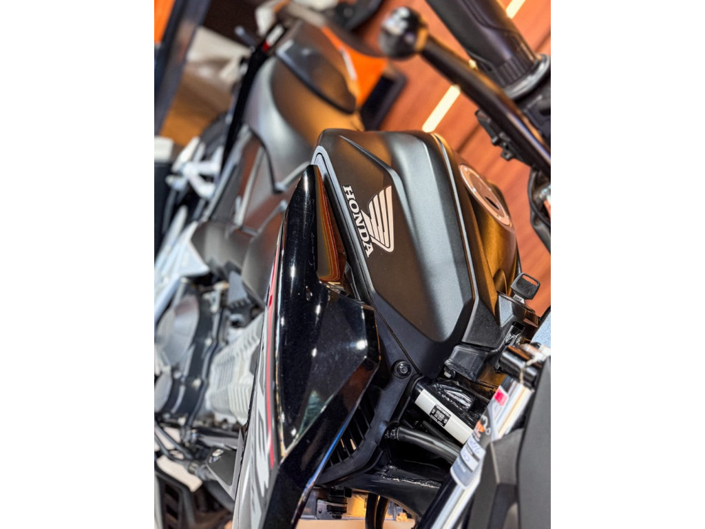 HONDA CB 300 F Twister FLEX CBS