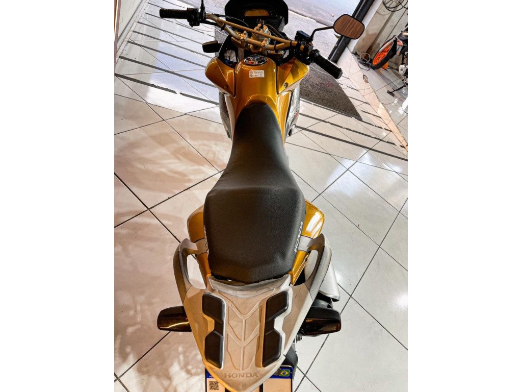 HONDA XRE 300 Modelo sem Versão