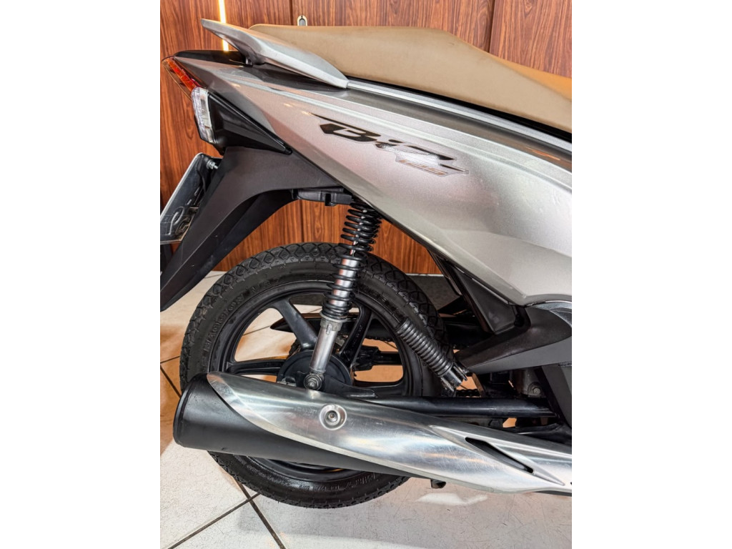 HONDA Biz 125 FLEX