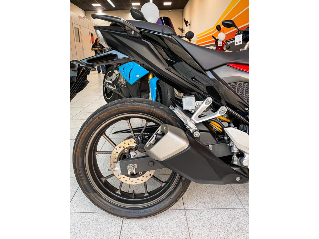 HONDA CB 300 F Twister FLEX CBS