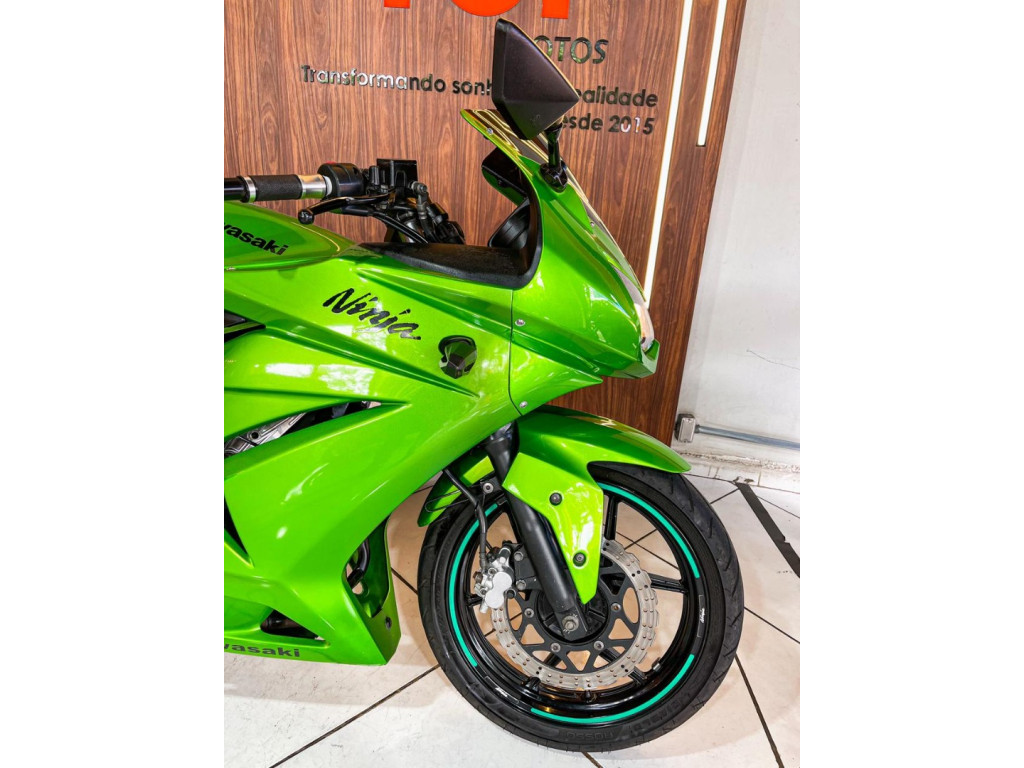 KAWASAKI Ninja 250 R