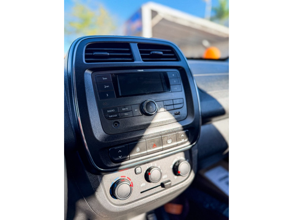 RENAULT Kwid 1.0 12V 4P SCE FLEX ZEN